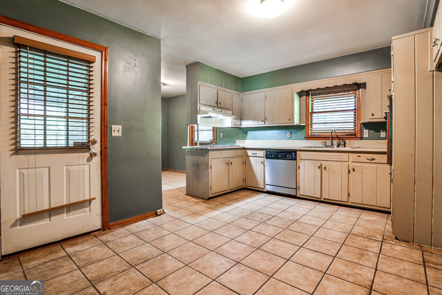 2770 Hollywood Drive Decatur - 5