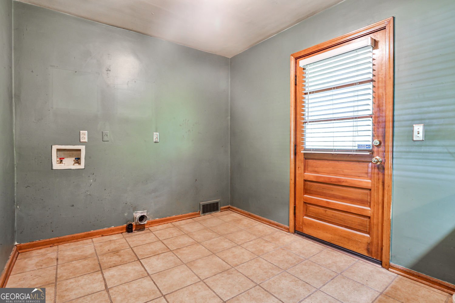 2770 Hollywood Drive Decatur - 7