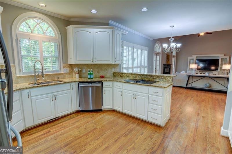 5196 Staverly Lane Peachtree Corners - 17