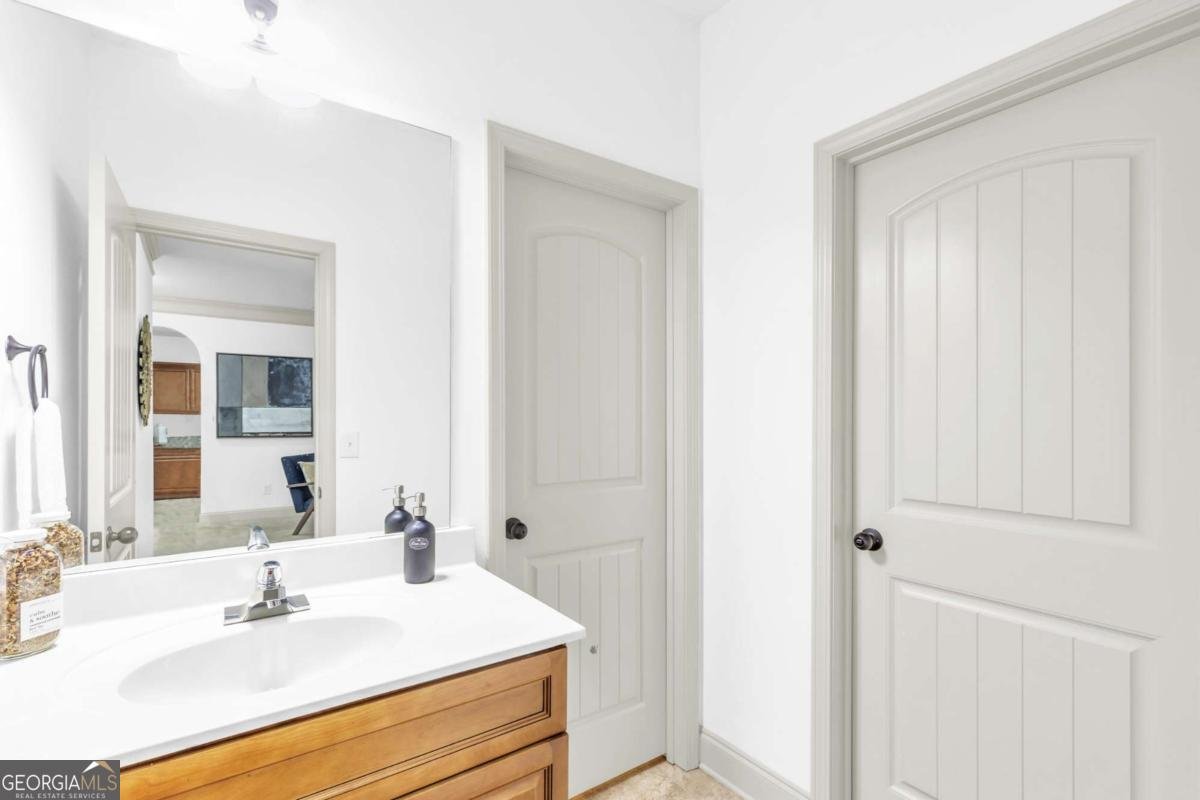 891 CHANNEL Drive Lawrenceville - 16