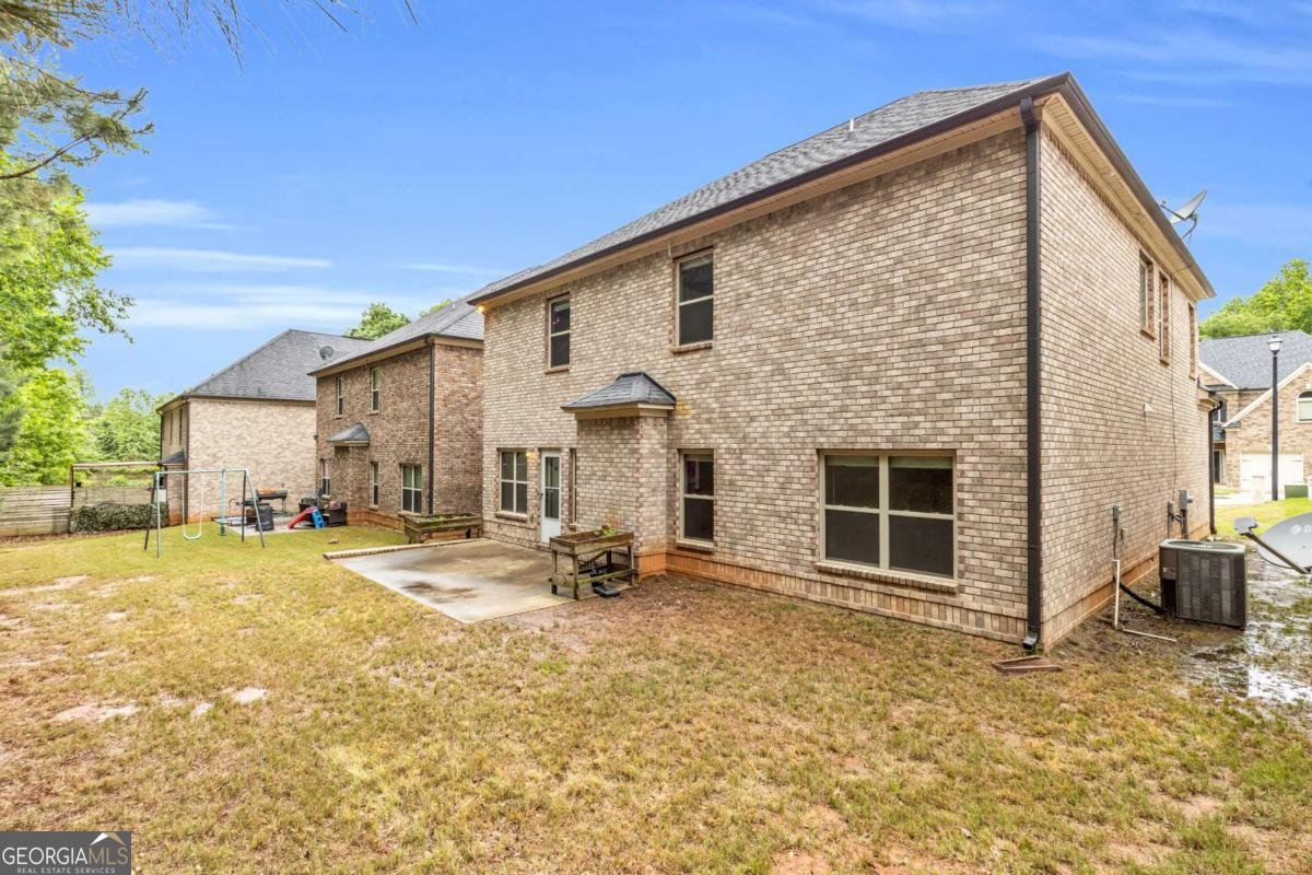 891 CHANNEL Drive Lawrenceville - 32