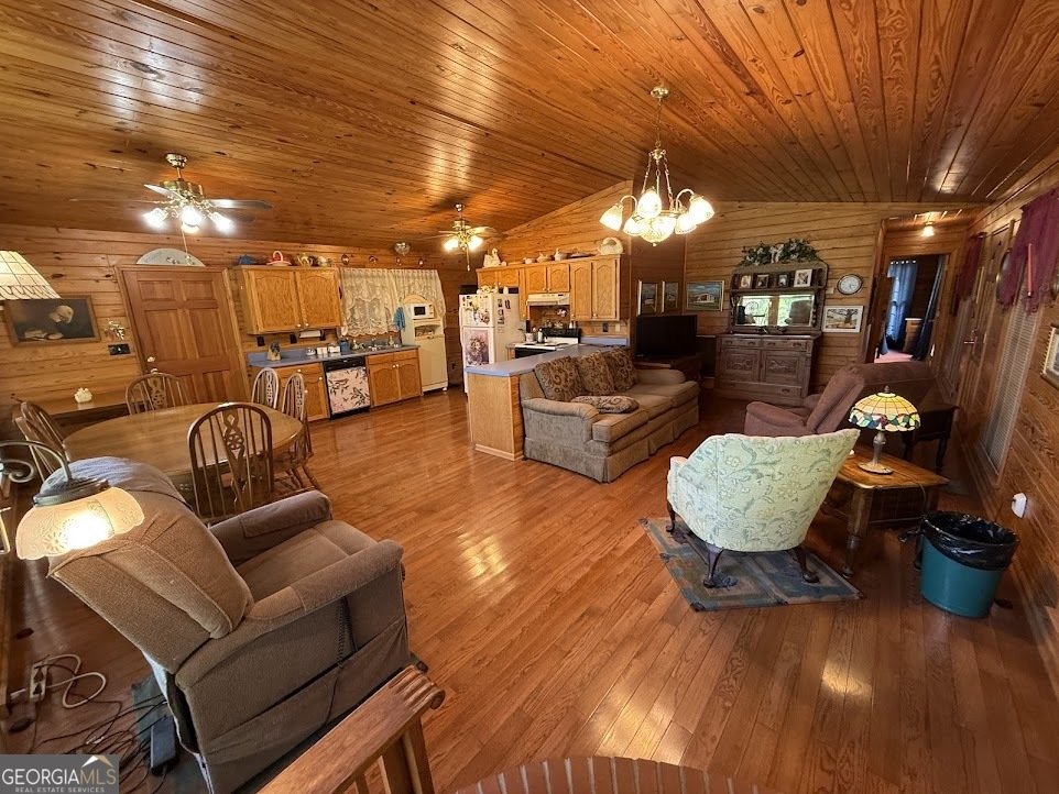 3539 15th Avenue Valley - 2