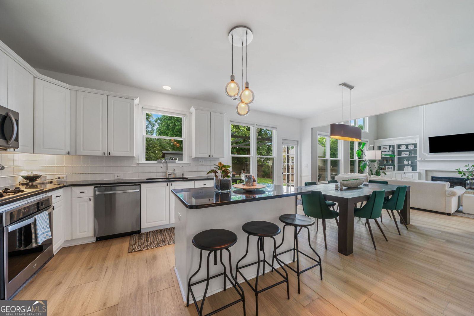 2597 Madison Drive Atlanta - 26