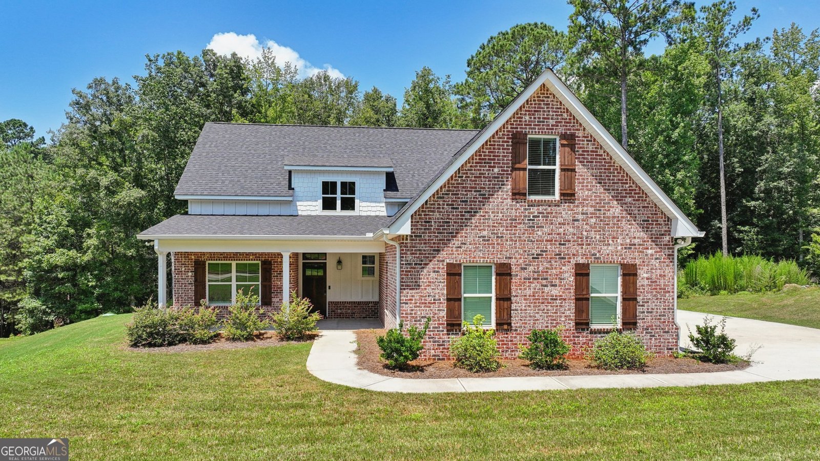 89 Mallie Drive Forsyth - 1