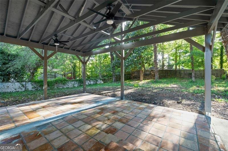 561 SCOTT Circle Decatur - 18