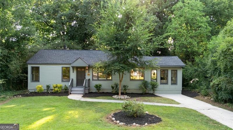 561 SCOTT Circle Decatur - 24