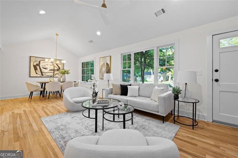 561 SCOTT Circle Decatur - 4