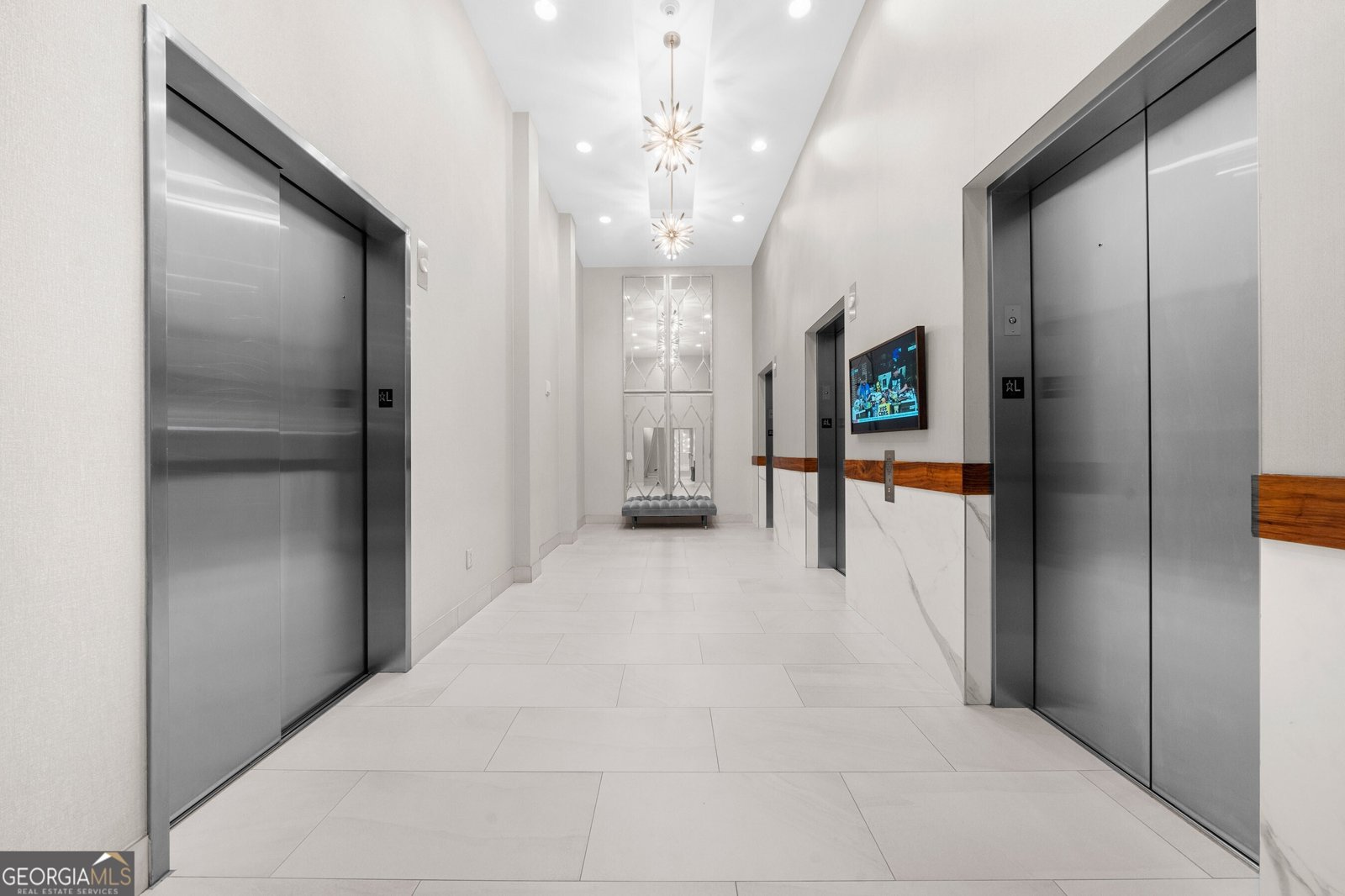 250 Pharr Road Atlanta - 33