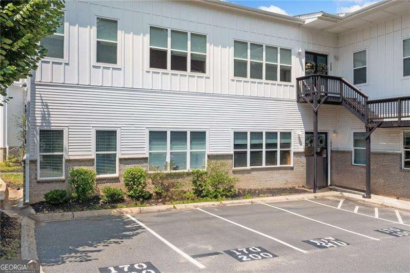 170 Fowler Street Woodstock - 1