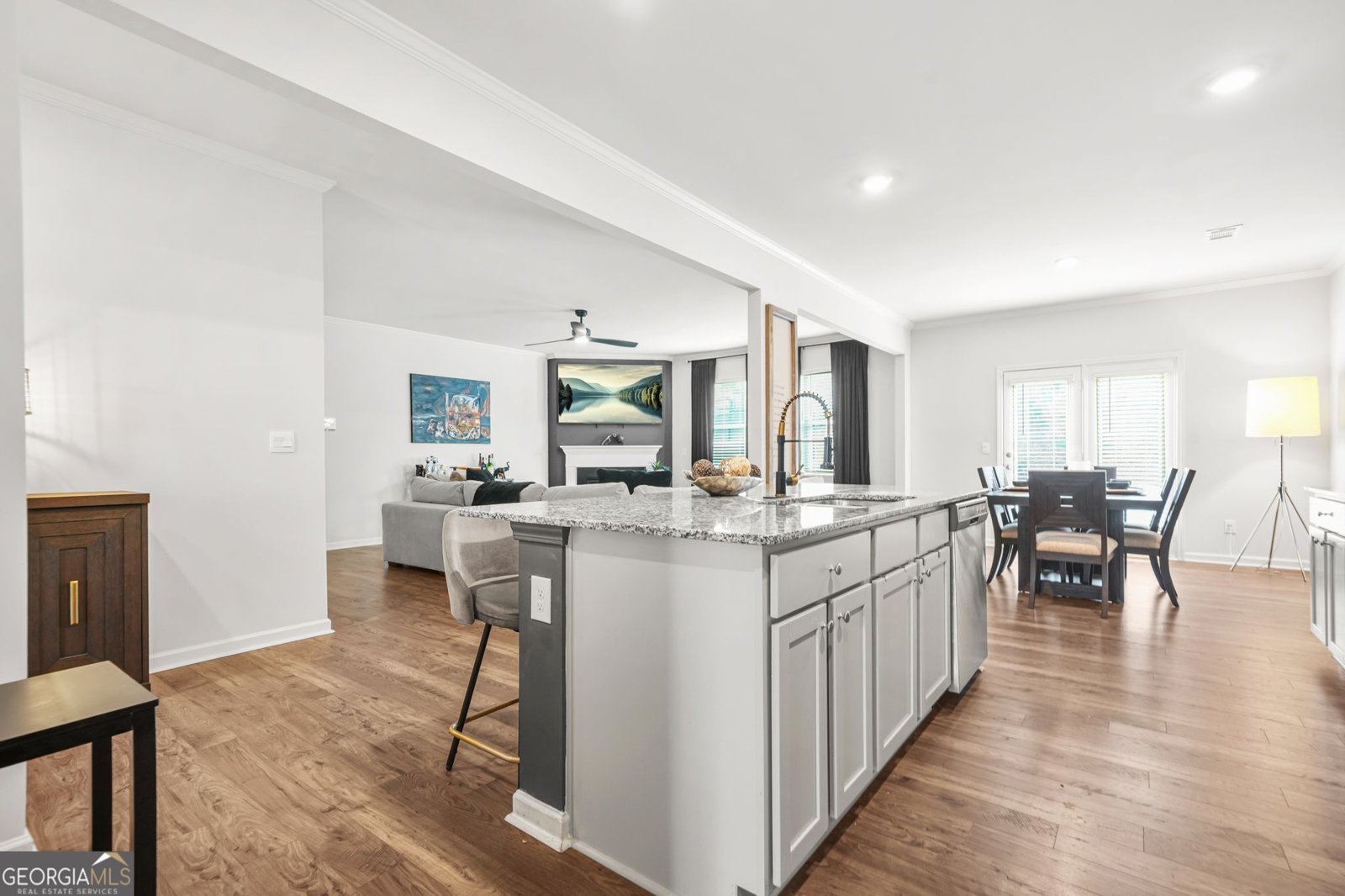 251 Ivy Chase Loop Dallas - 8