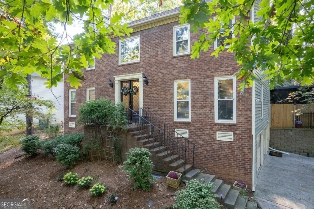 2339 Milstead Circle Marietta - 1