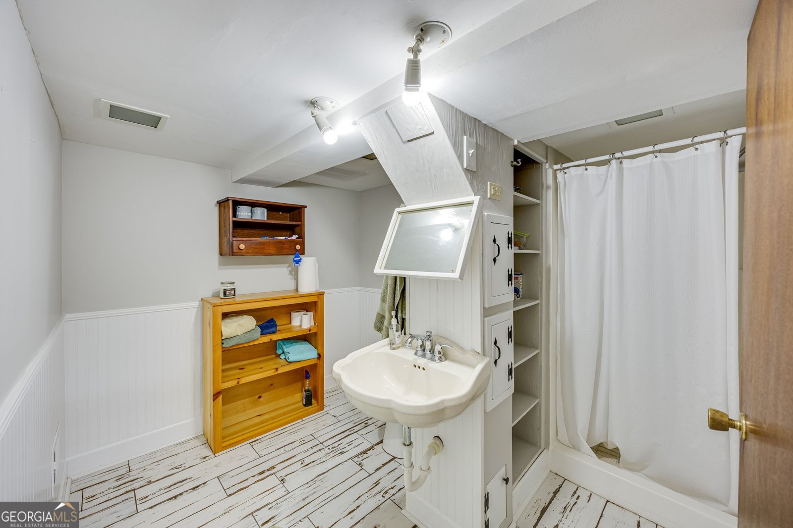 701 Wildwood Circle Clarkesville - 58