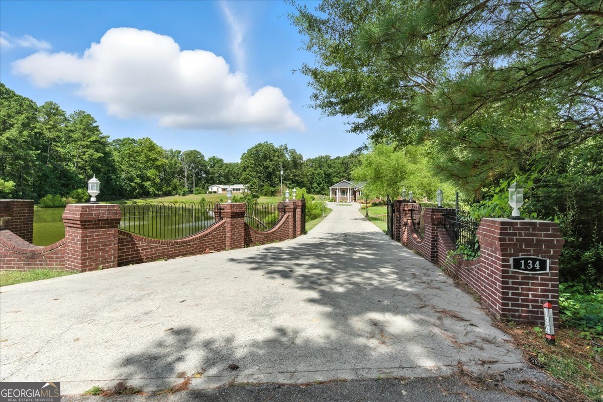 134 Salem Drive Rome - 17
