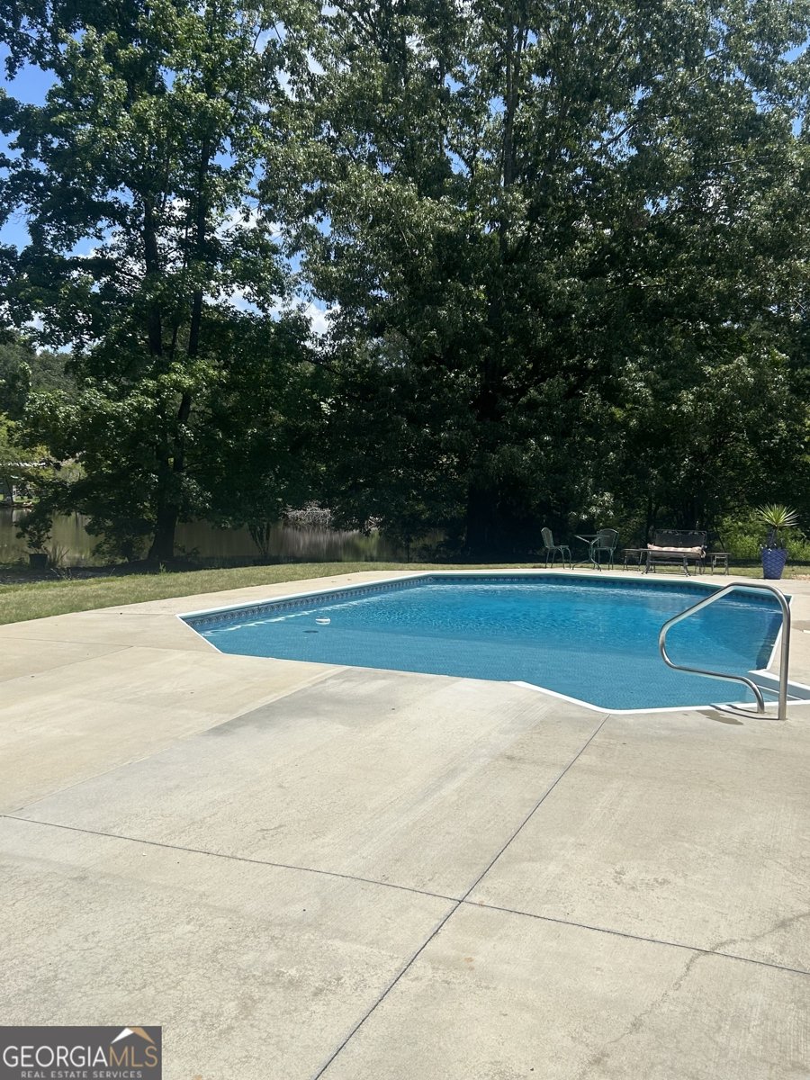 134 Salem Drive Rome - 2