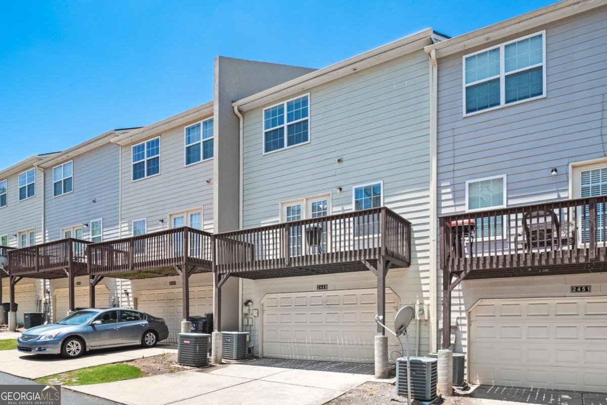2449 Suwanee Pointe Drive Lawrenceville - 18