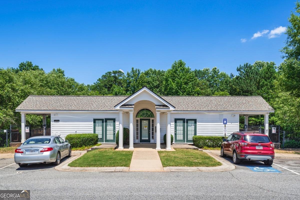2449 Suwanee Pointe Drive Lawrenceville - 24