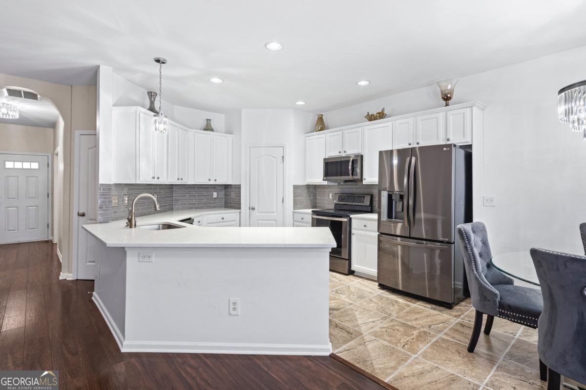 2449 Suwanee Pointe Drive Lawrenceville - 6