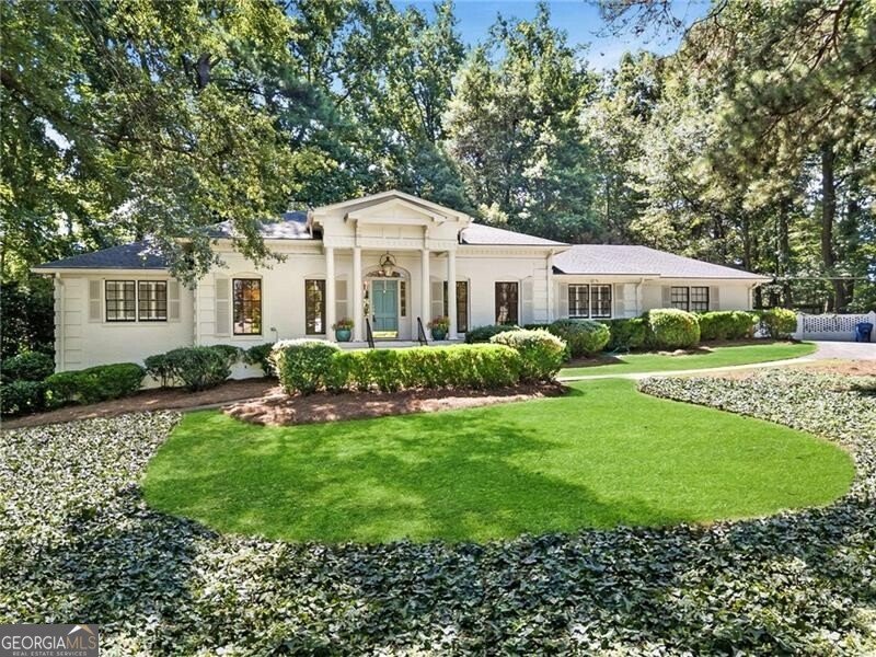 924 Peachtree Battle Avenue Atlanta - 1