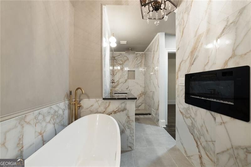 924 Peachtree Battle Avenue Atlanta - 28