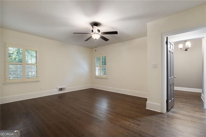 924 Peachtree Battle Avenue Atlanta - 29