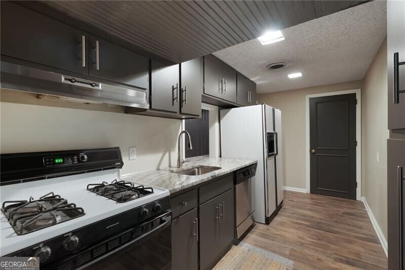 924 Peachtree Battle Avenue Atlanta - 40