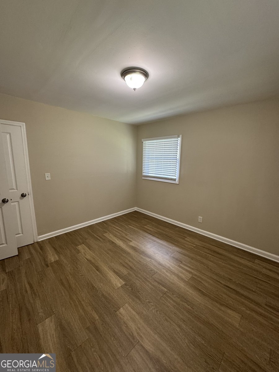 2967 Sylvan Road East Point - 11