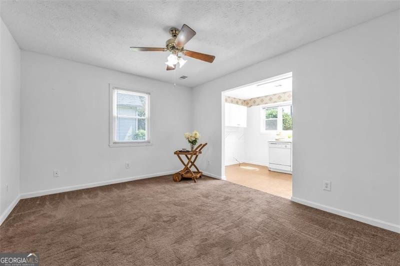 1350 Summer Lake Loganville - 38