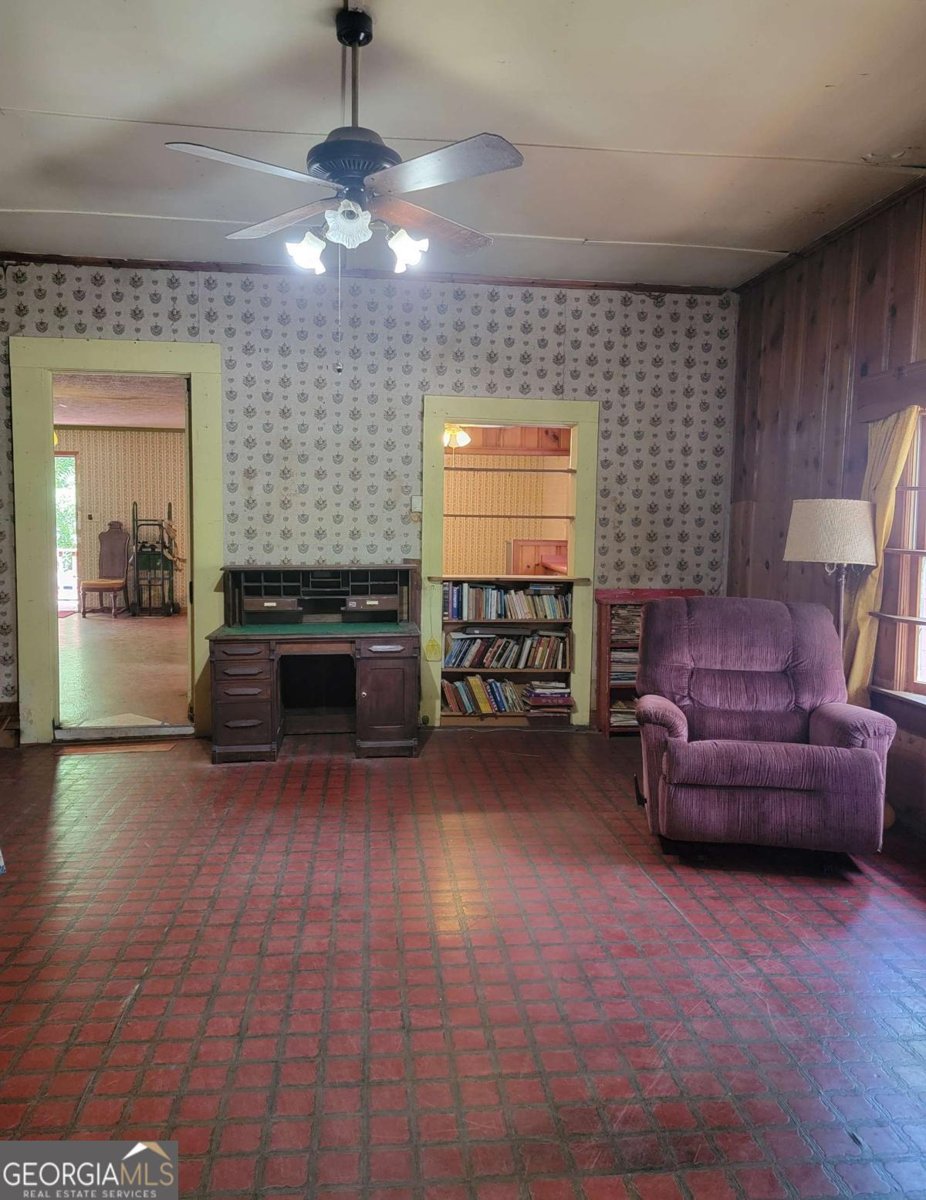 346 Oliver Street Elberton - 19