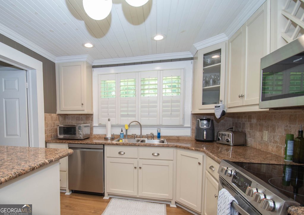 146 Whitaker Road LaGrange - 15