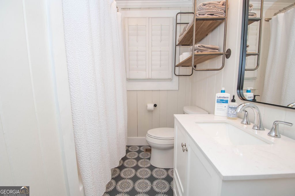 146 Whitaker Road LaGrange - 23