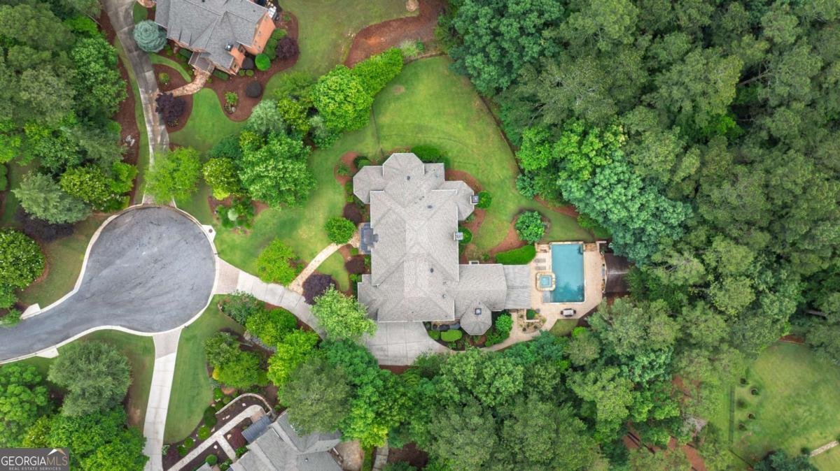 816 Blackfoot Trail Suwanee - 55