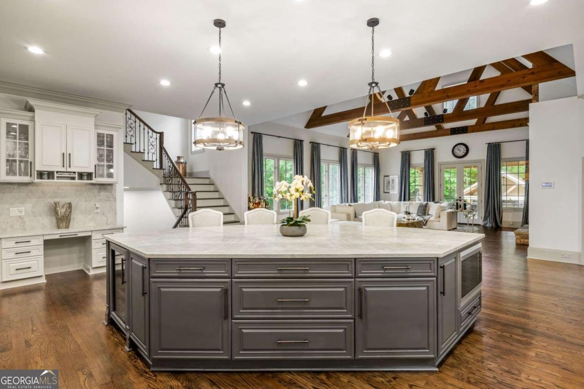 816 Blackfoot Trail Suwanee - 8