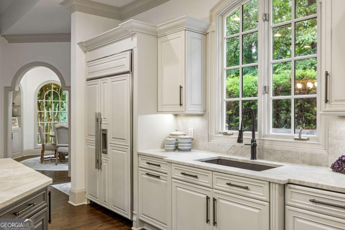 816 Blackfoot Trail Suwanee - 9