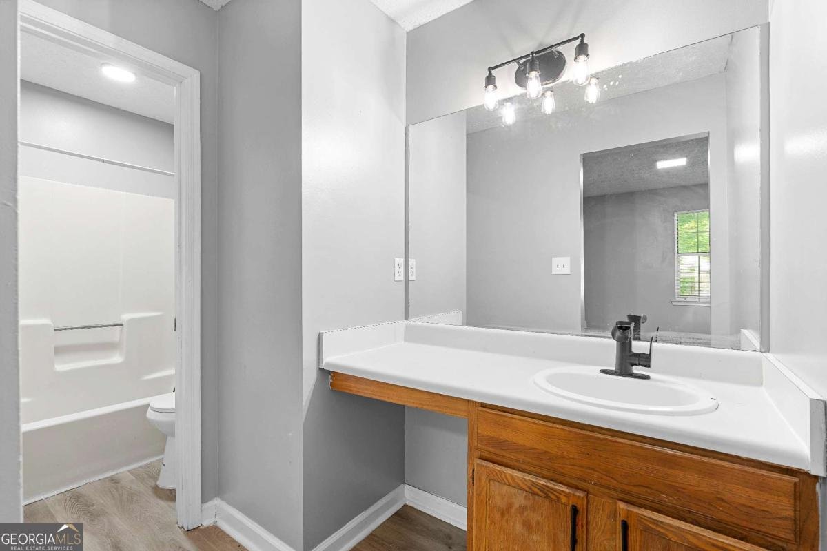 7220 Crestside Drive Austell - 15
