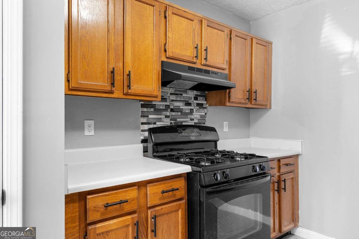 7220 Crestside Drive Austell - 6