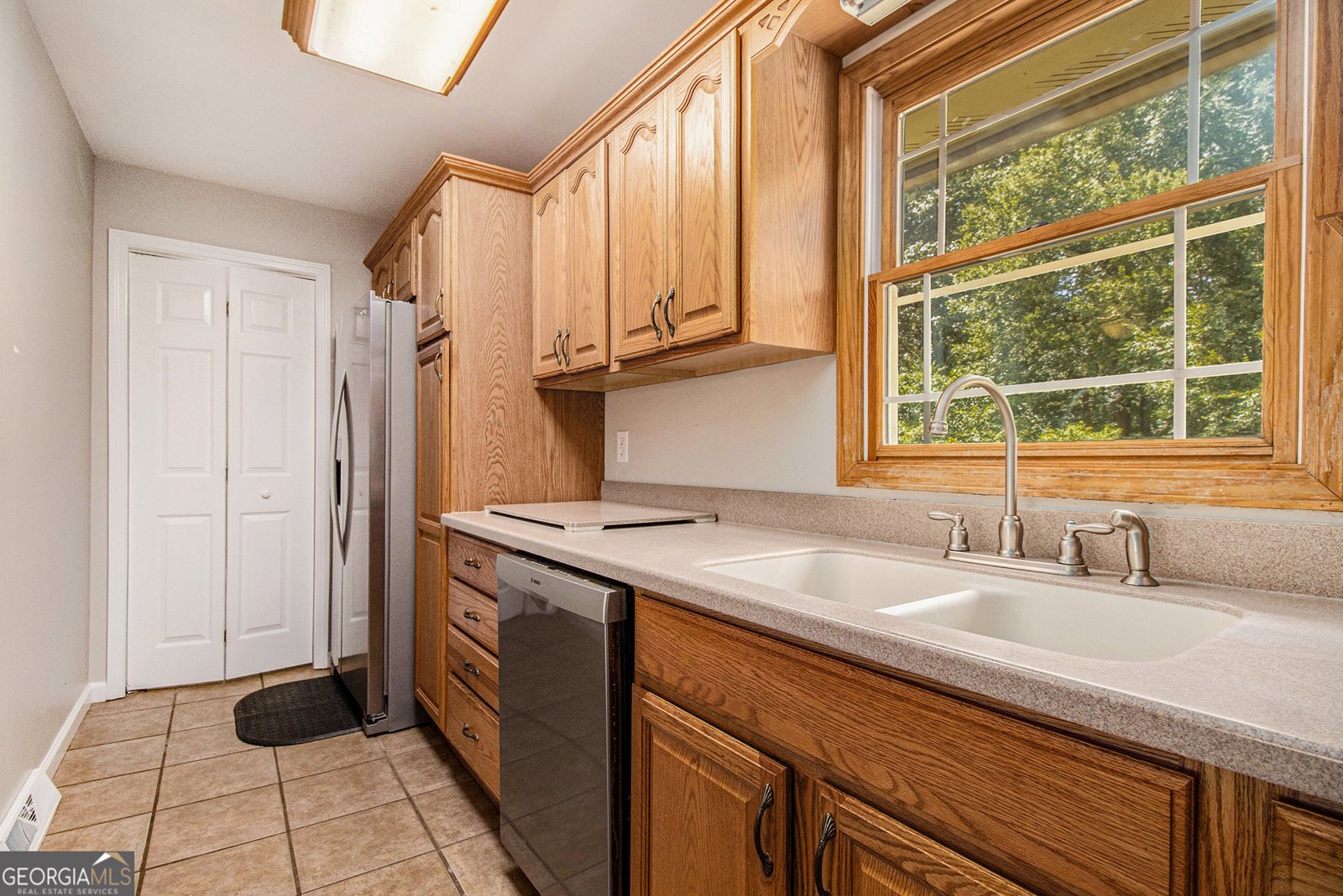 371 Lake Drive Calhoun - 11