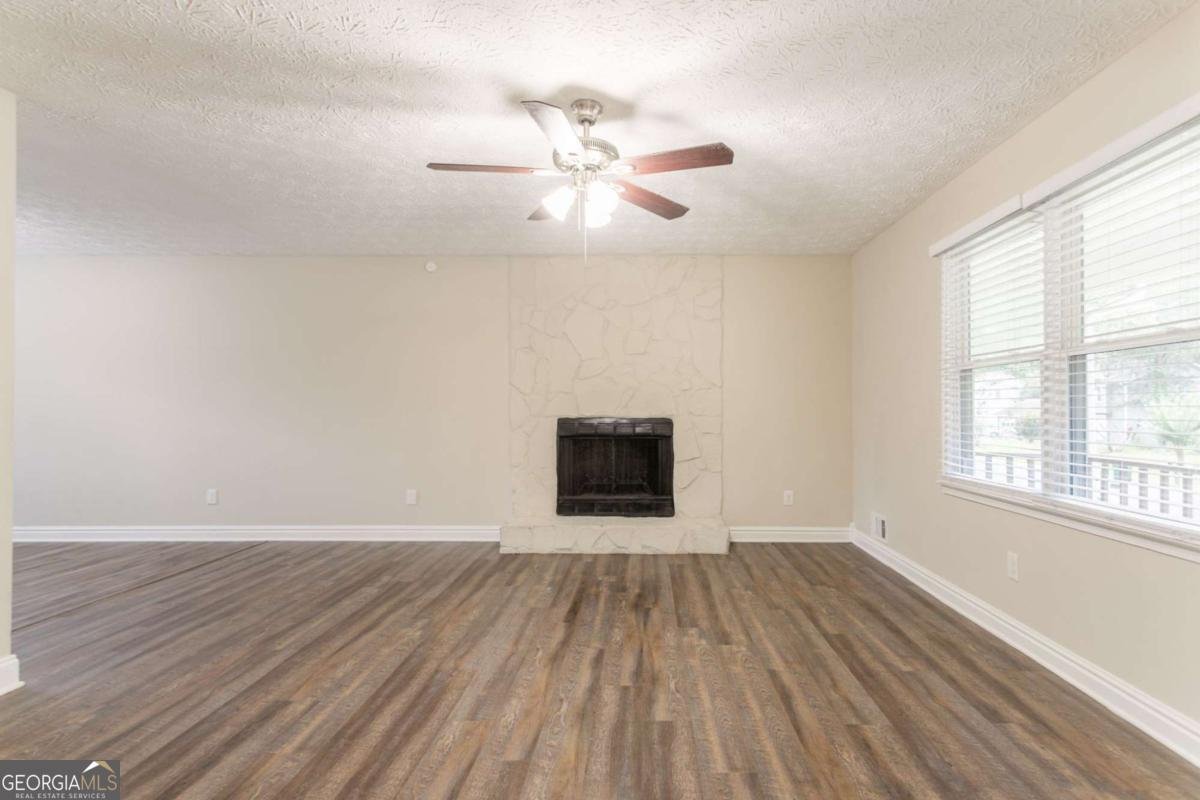 3877 Trenton Drive Snellville - 12