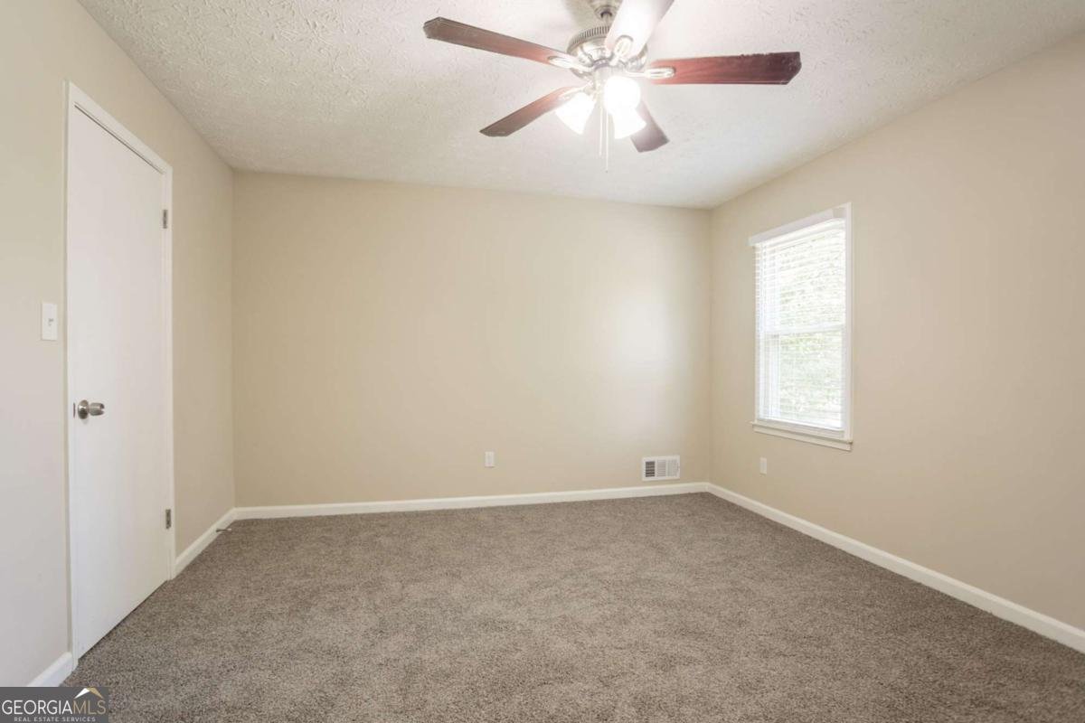 3877 Trenton Drive Snellville - 29