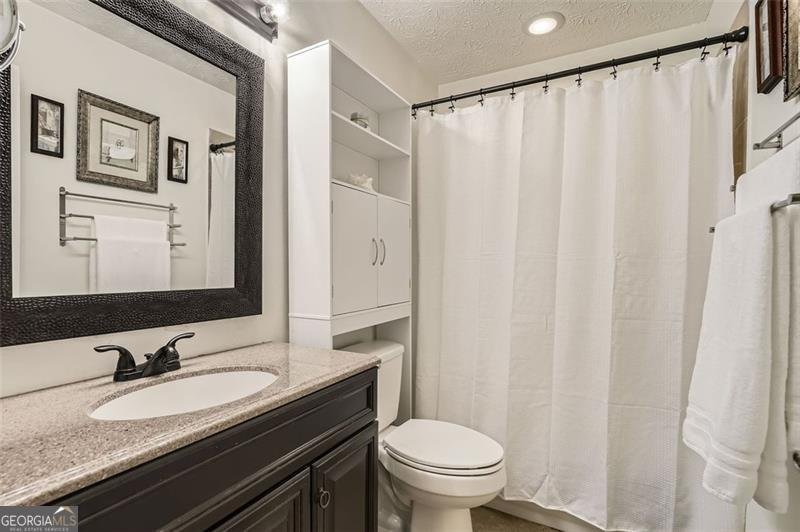206 EAGLES NEST Drive Canton - 20