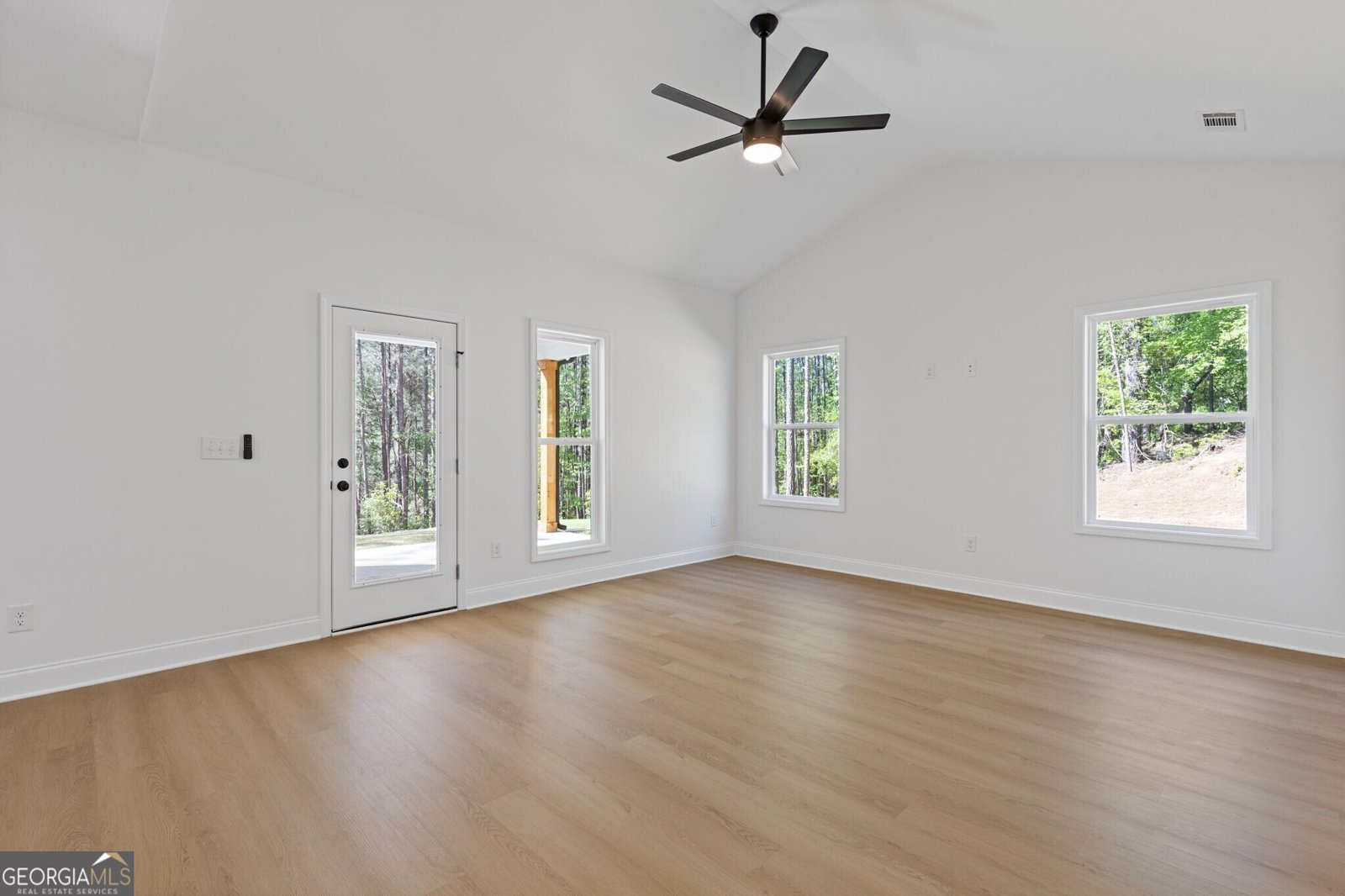1408 Campbell Road Covington - 11