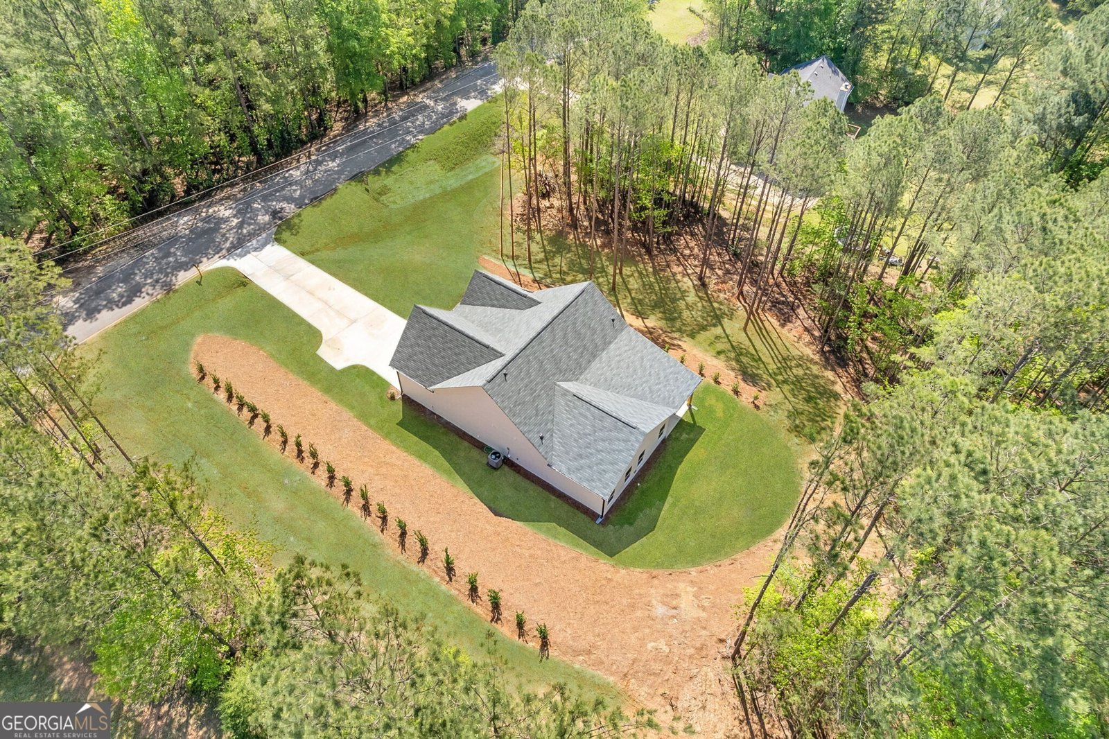 1408 Campbell Road Covington - 2