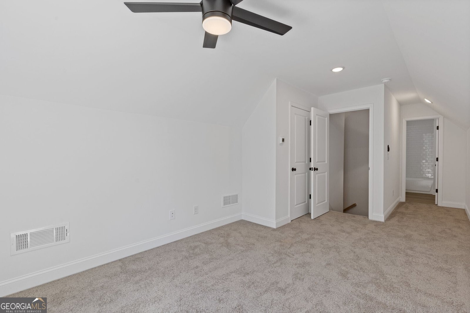 1408 Campbell Road Covington - 23