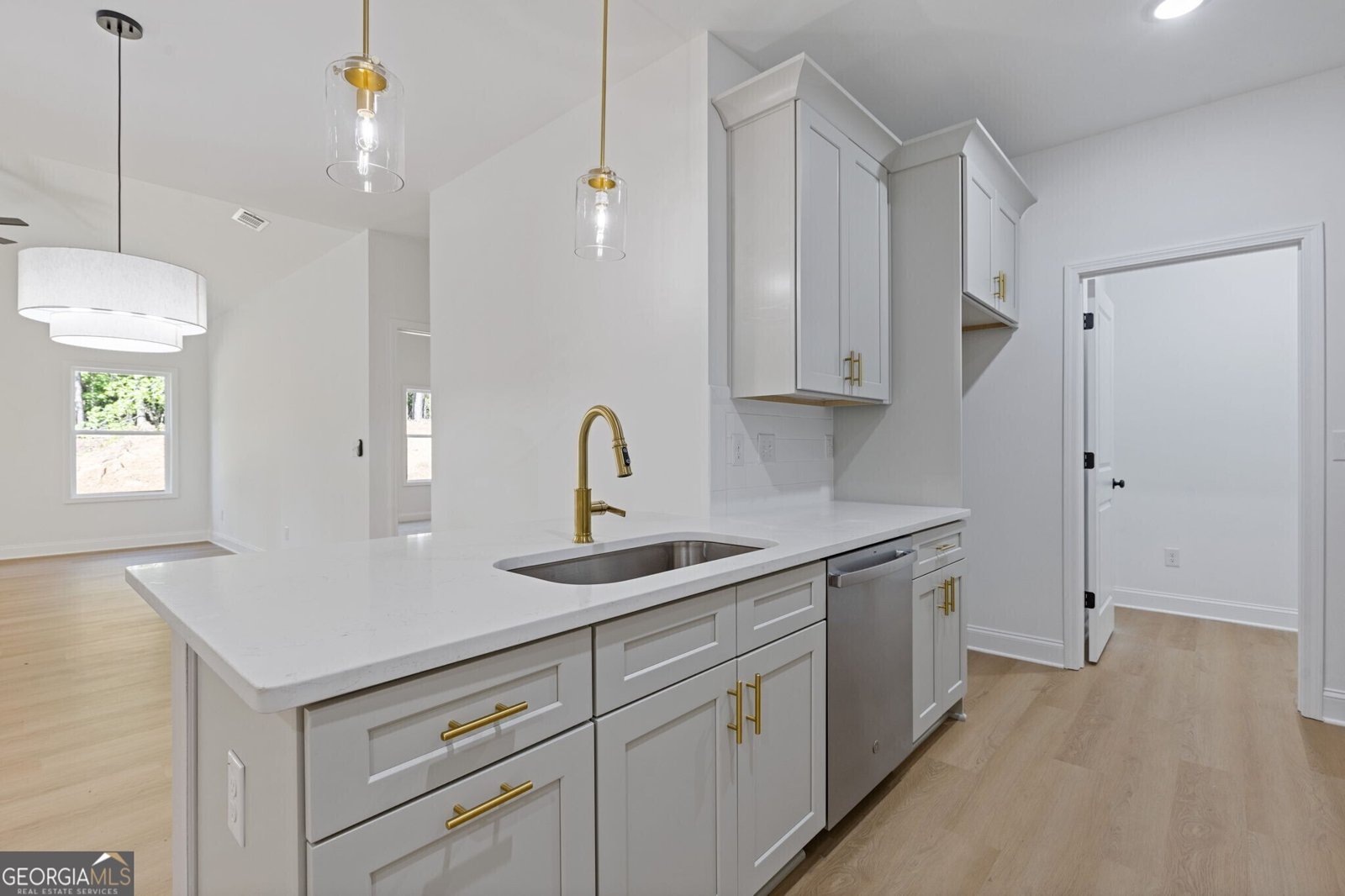 1408 Campbell Road Covington - 5