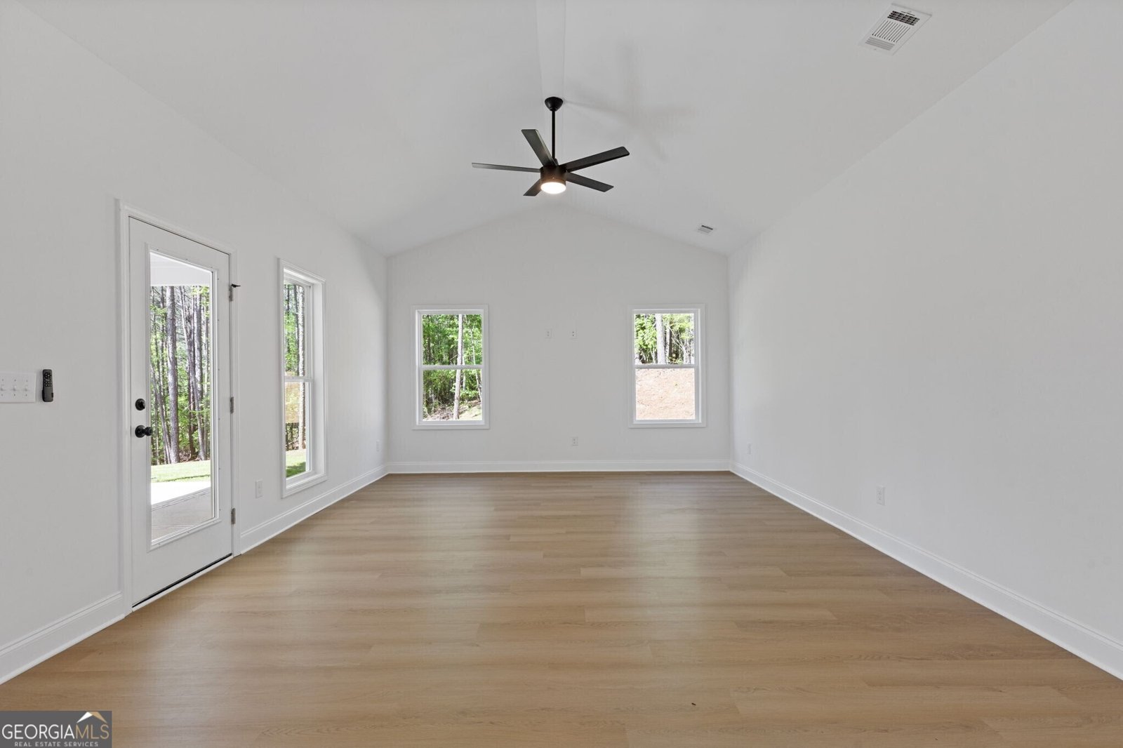1408 Campbell Road Covington - 9