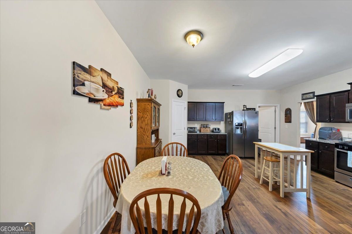 4117 BLACK BIRCH Run Gainesville - 22