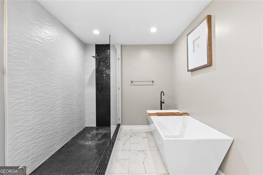 369 Delevan Street Atlanta - 23