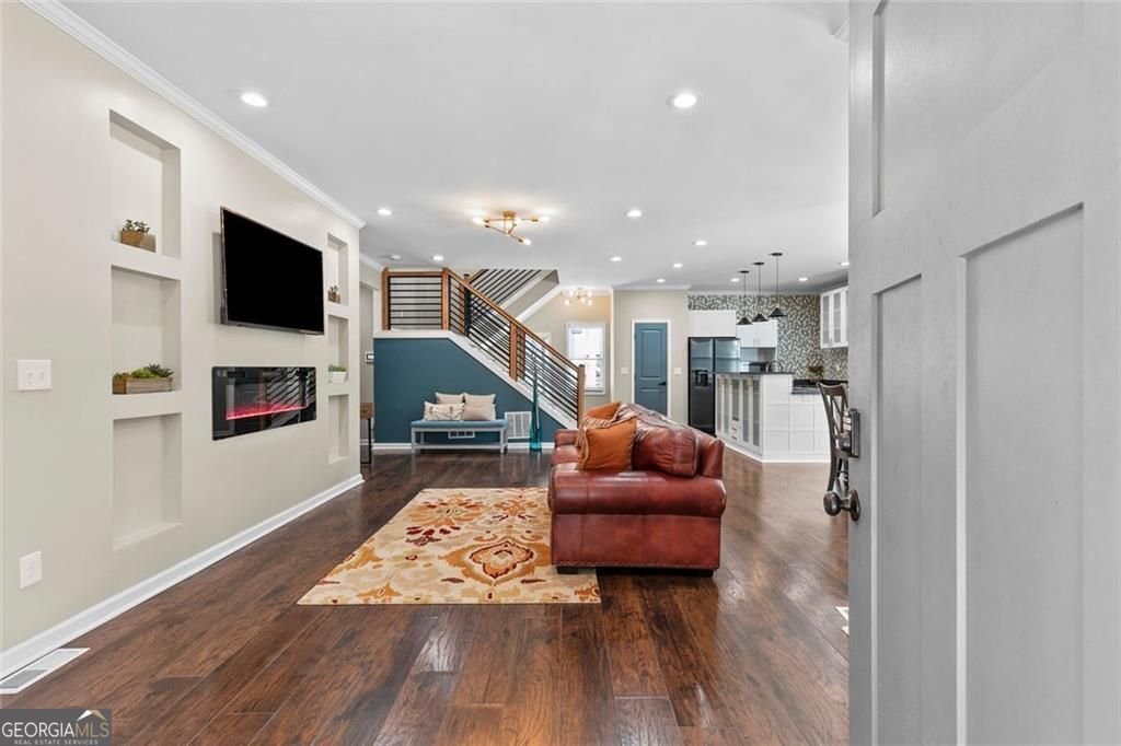 369 Delevan Street Atlanta - 4