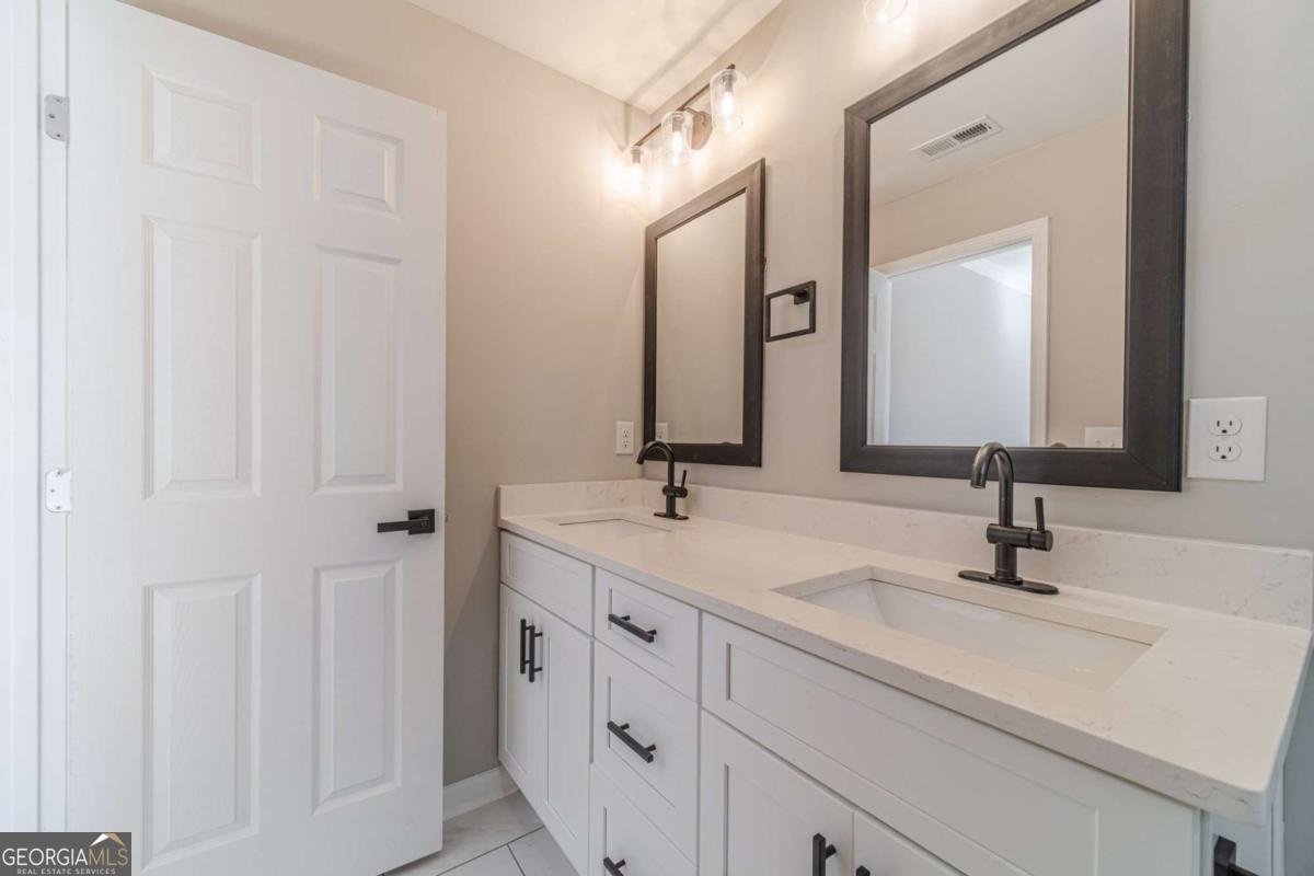 2741 Pierce Road Gainesville - 29