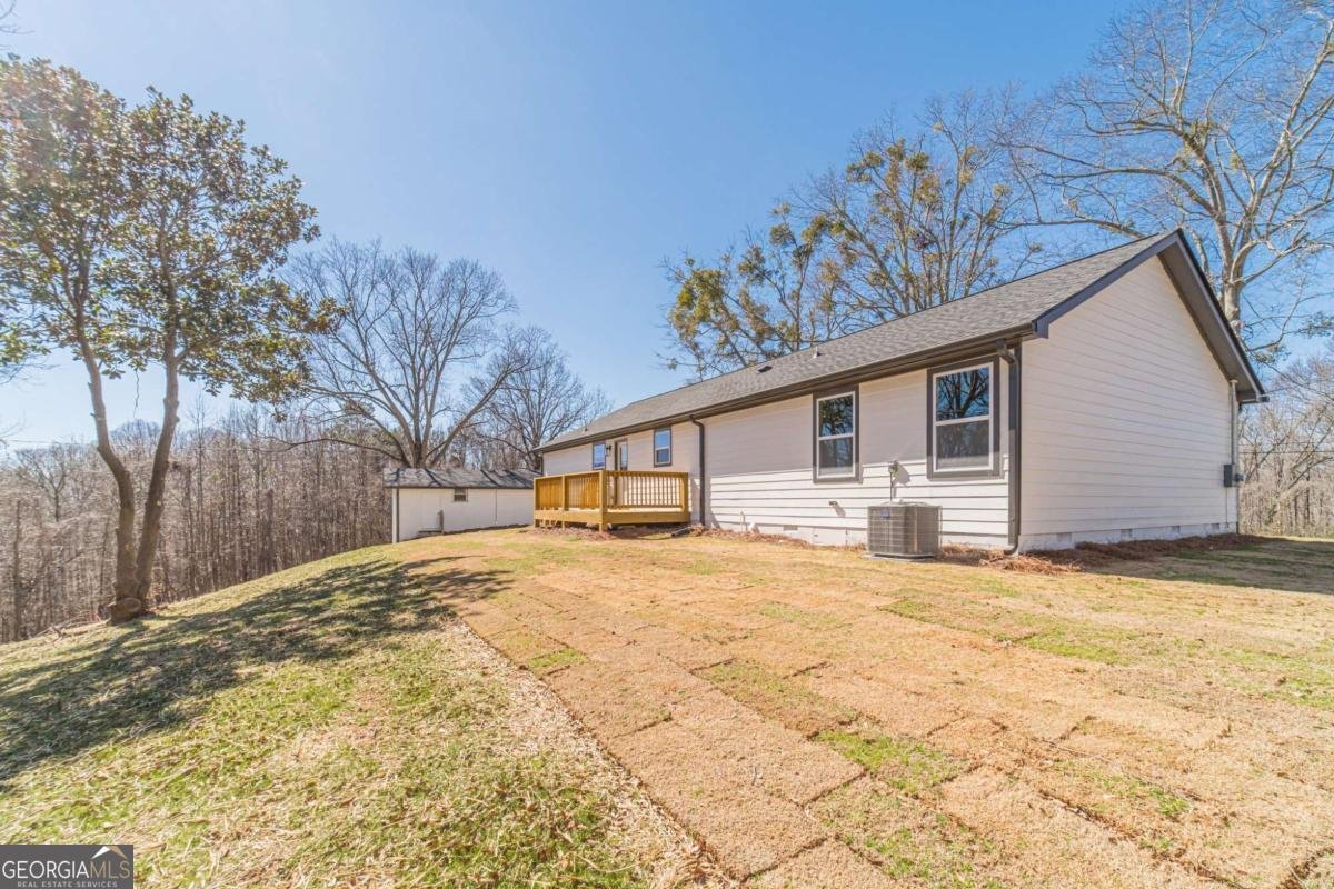 2741 Pierce Road Gainesville - 43
