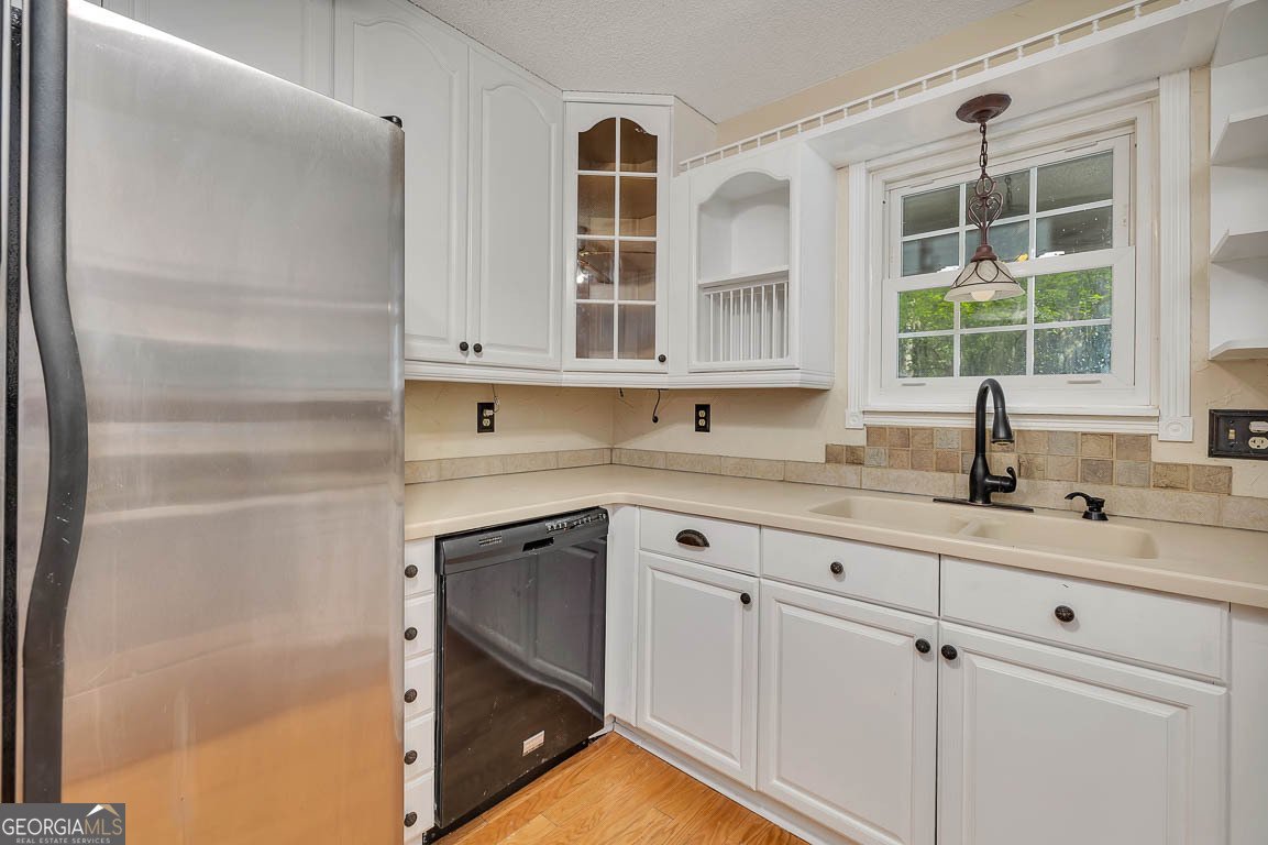8 London Hill Road Woodbine - 9